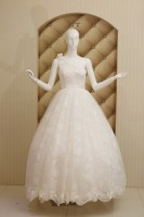 /album/ao-c%c6%b0%e1%bb%9bi-l%e1%bb%87ch-vai/ao-cuoi-lech-vai-4-jpg/